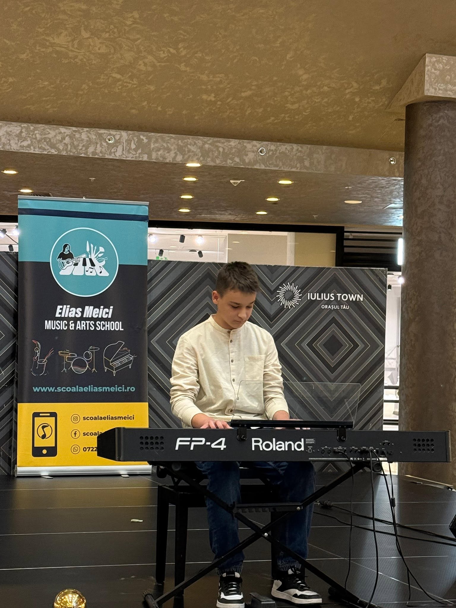 Moment din cadrul Recitalului la Festivalul Artei Florale